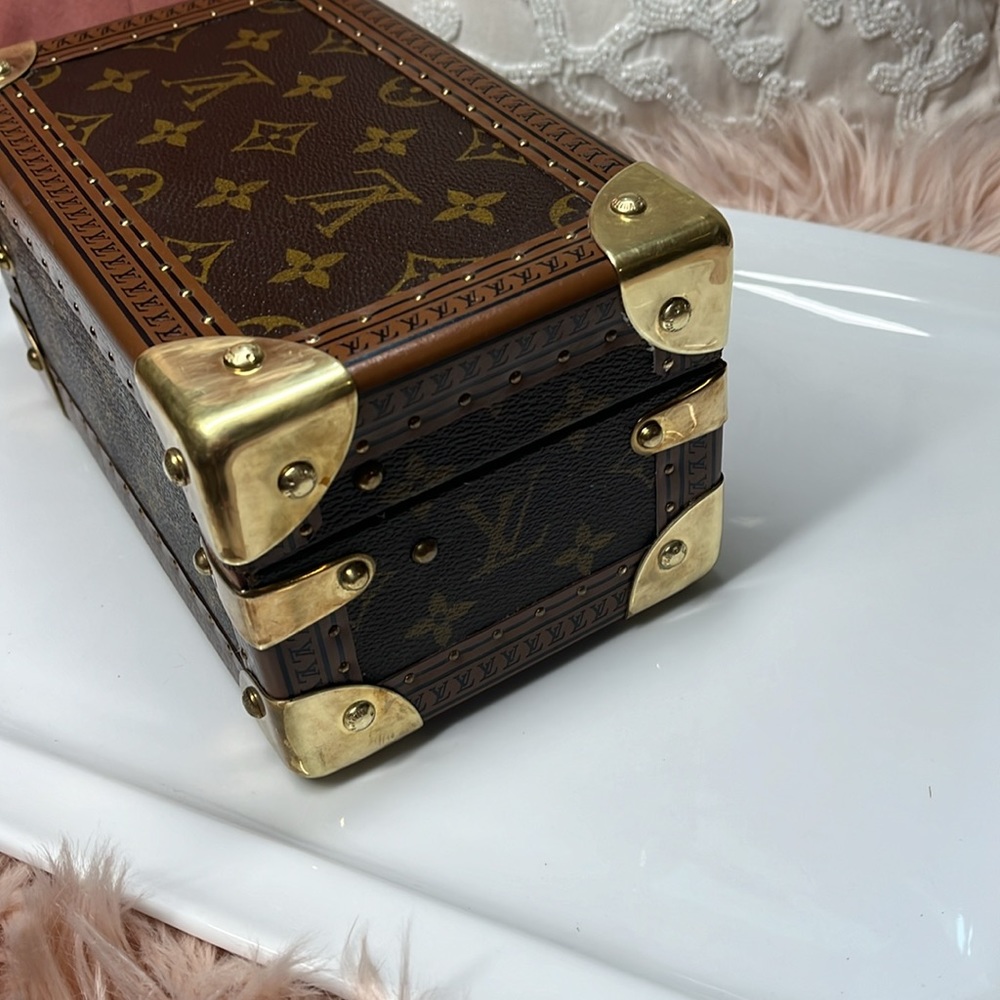 Sold LOUIS VUITTON JEWELRY TRUNK - Picture 6 of 12
